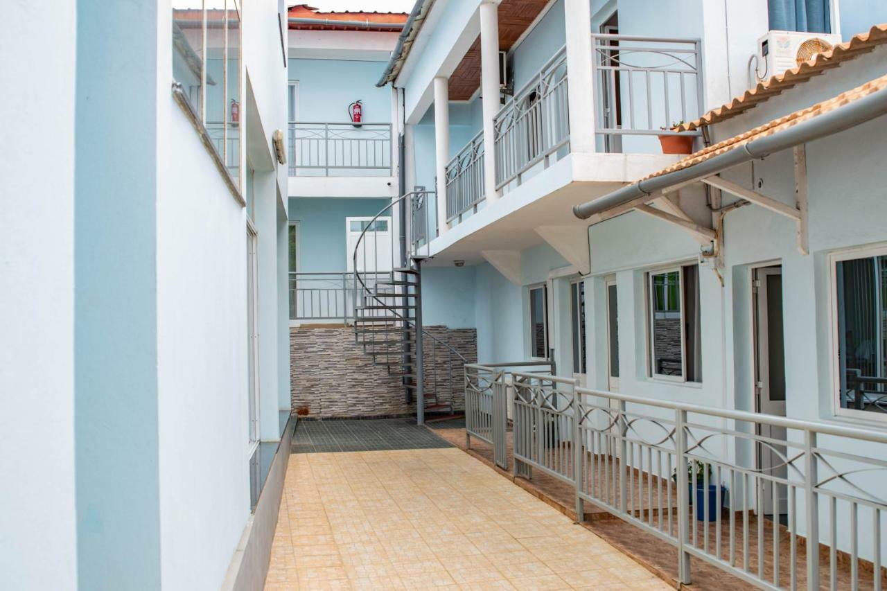 Hotel Vitoria 상투메 외부 사진