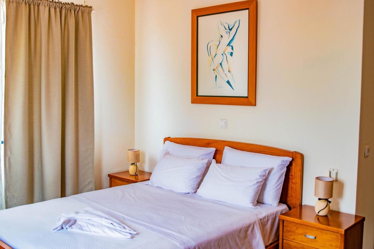 Hotel Vitoria 상투메 외부 사진
